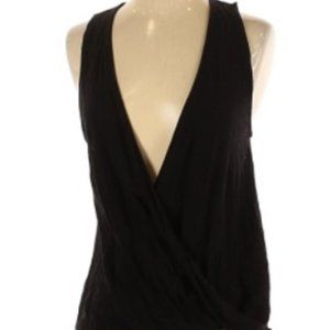 Silence & Noise Cross-Front Tank